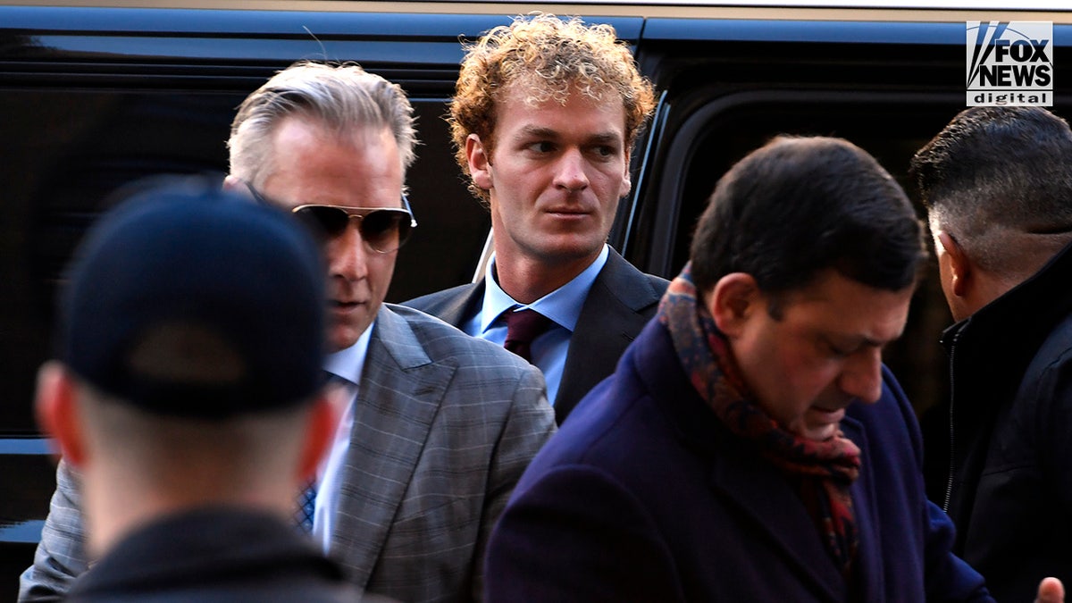 Daniel Penny arrives at the Manhattan Criminal Courthouse building